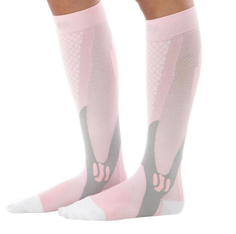 Calcetines de compresión para hombre y mujer. El mejor ajuste atlético graduado para correr, volar, viajar, aumentar la resistencia, la circulación y la recuperación.
